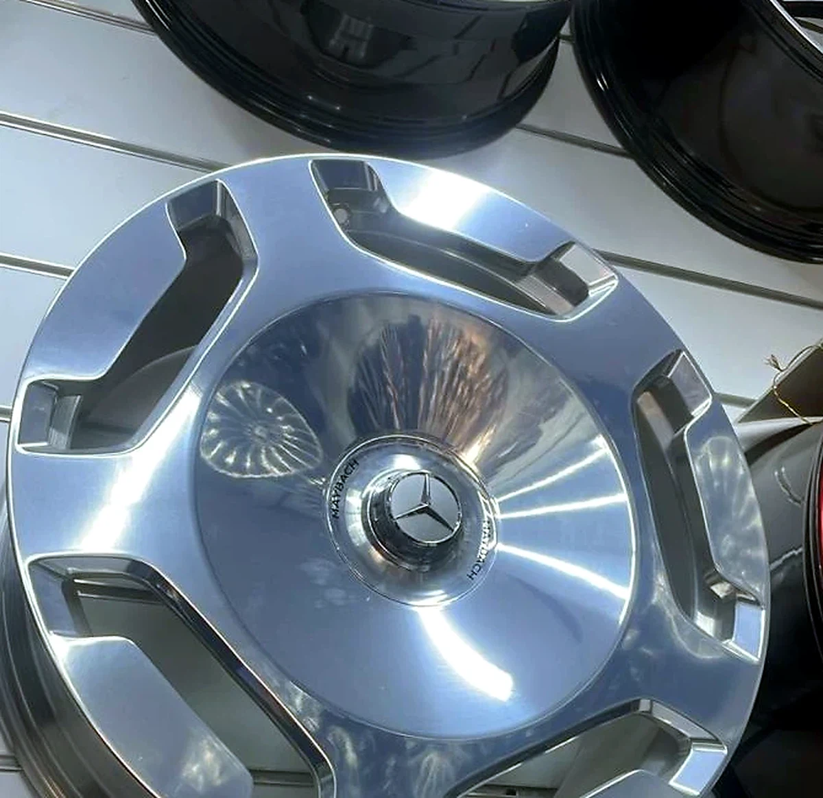Mercedes-Maybach Style Polished Disc wheel